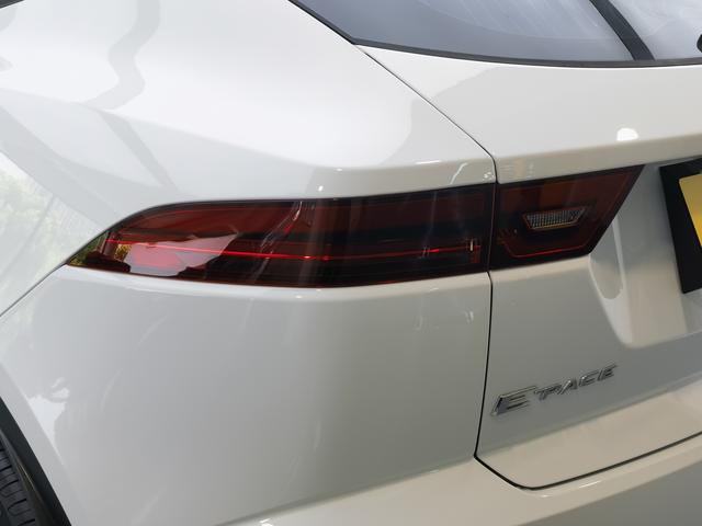 Jaguar E-Pace 2024 thumb 11