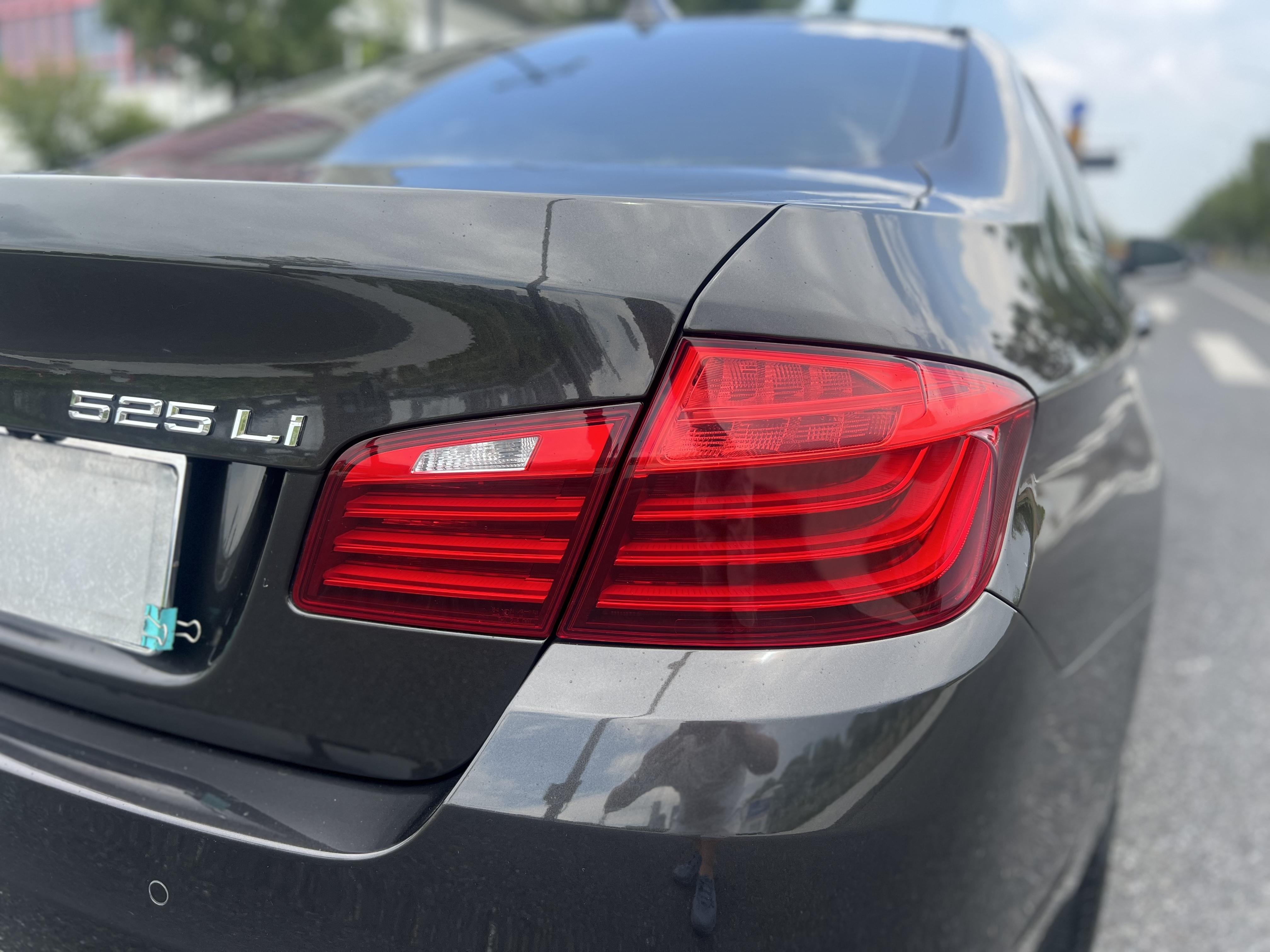 BMW 5 серии 2014 thumb 8