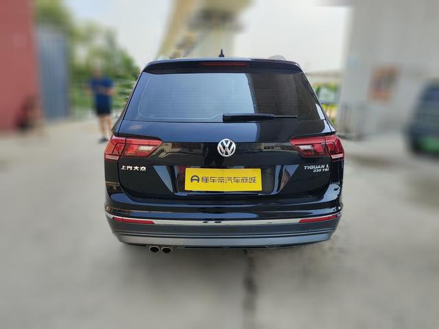 Volkswagen Tiguan 2019 thumb 3