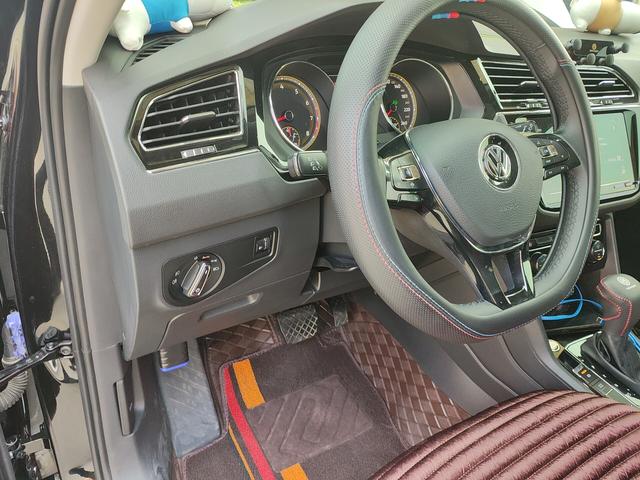 Volkswagen Tiguan 2019 thumb 12