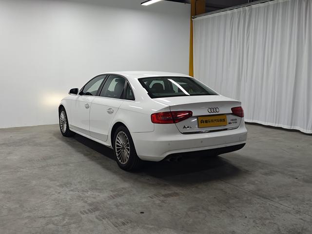 Audi A4 2016 thumb 3
