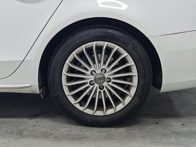 Audi A4 2016 thumb 7