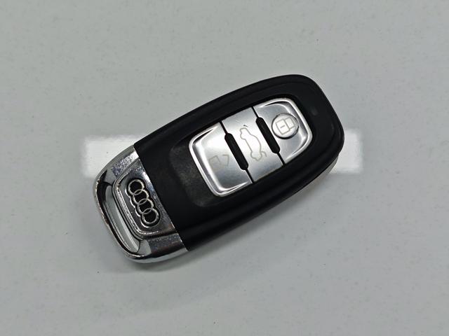 Audi A4 2016 thumb 9