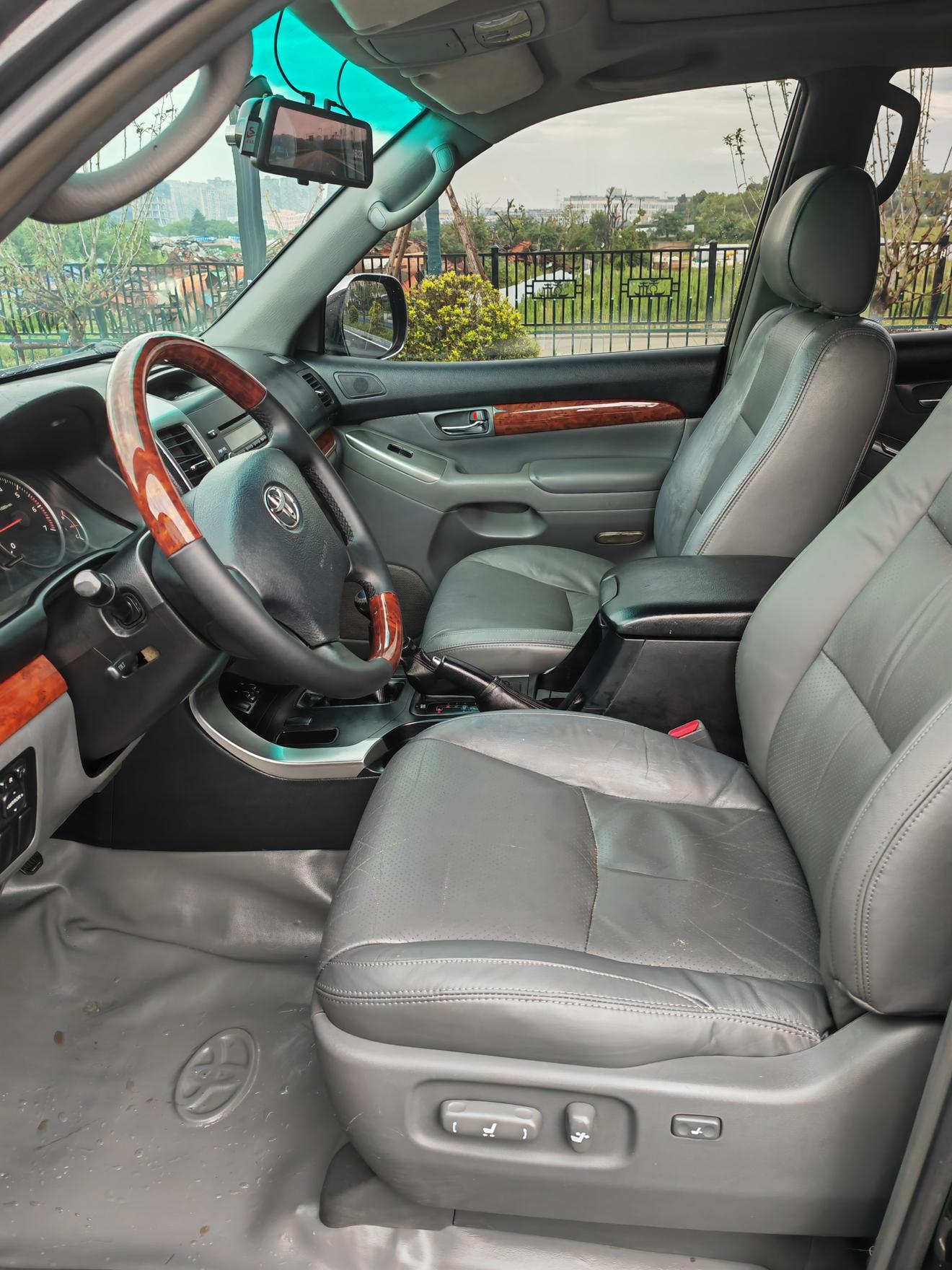 Toyota Land Cruiser Prado 2007 thumb 6