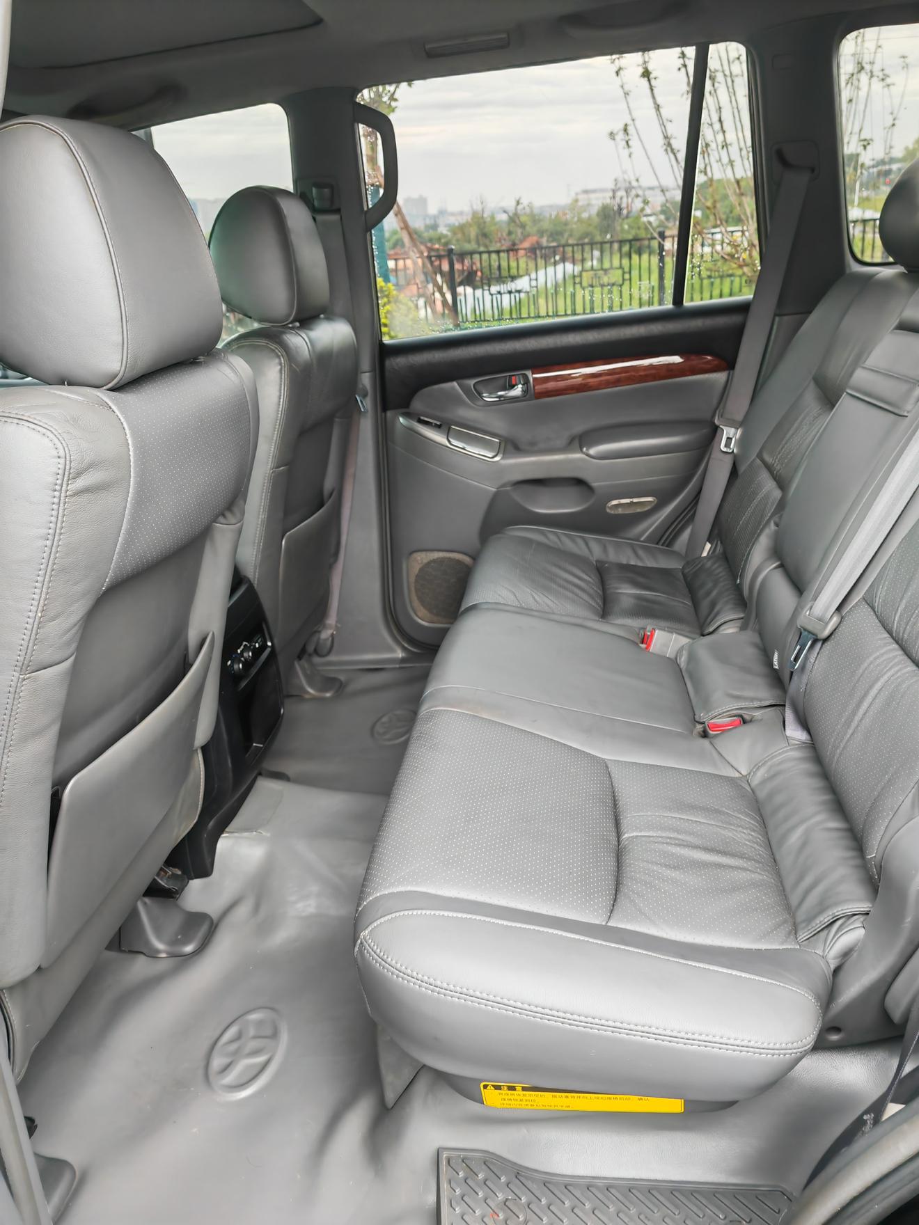 Toyota Land Cruiser Prado 2007 thumb 7