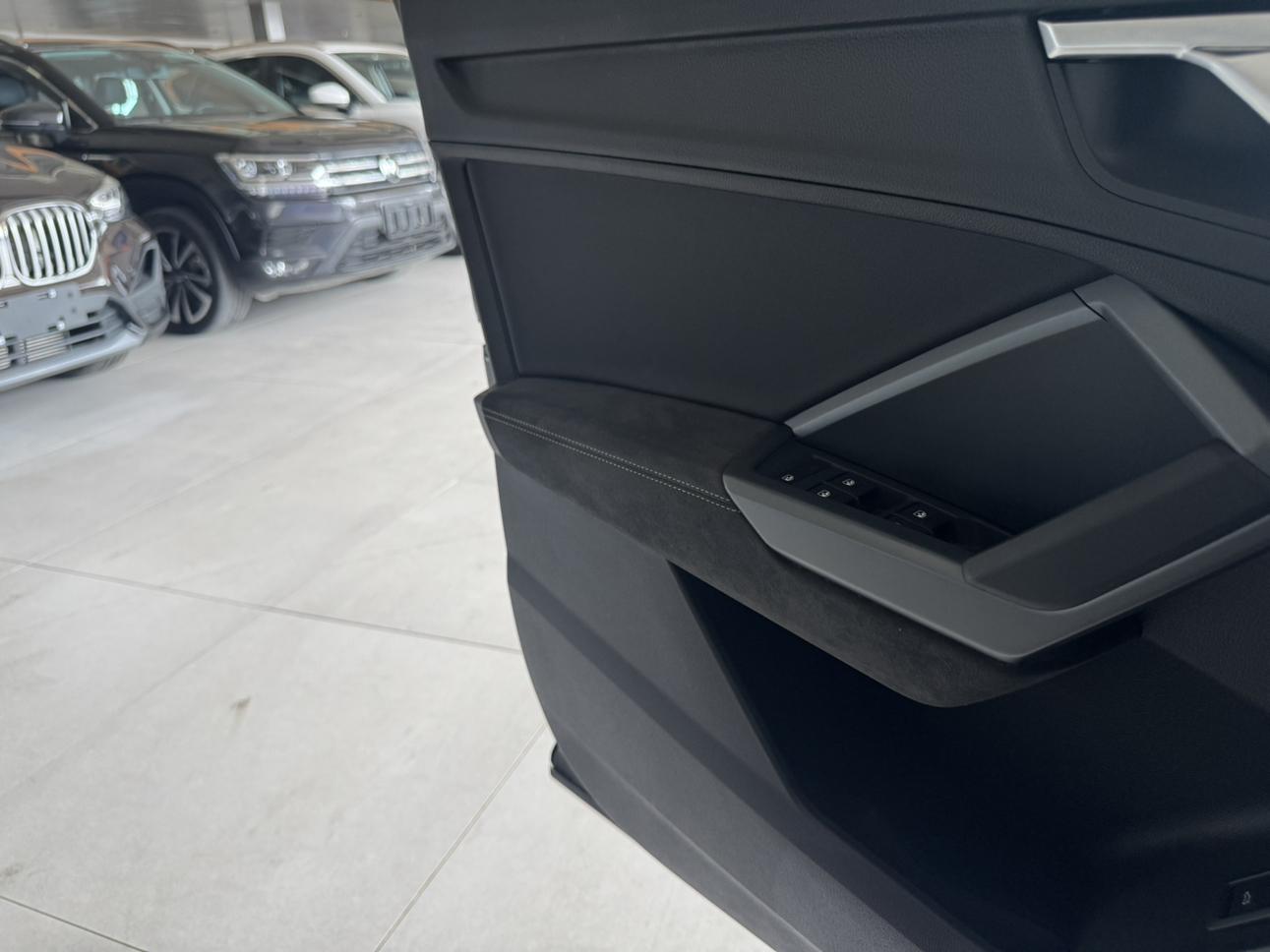 Audi Q3 Sportback 2022 thumb 9