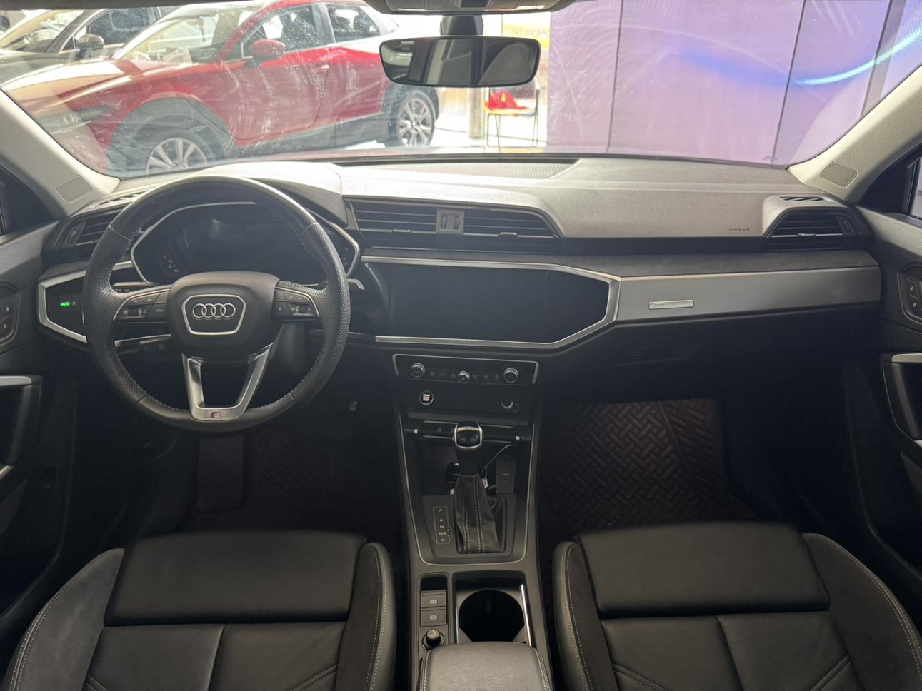 Audi Q3 Sportback 2022 thumb 10