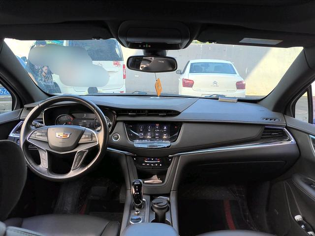 Cadillac XT5 2022 thumb 8