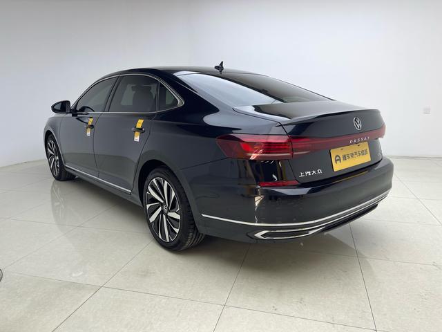 Volkswagen Passat (North America and China) 2022 thumb 3