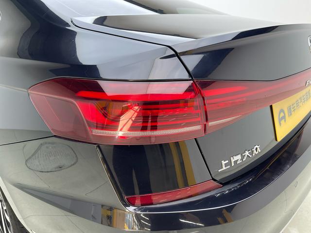 Volkswagen Passat (North America and China) 2022 thumb 11