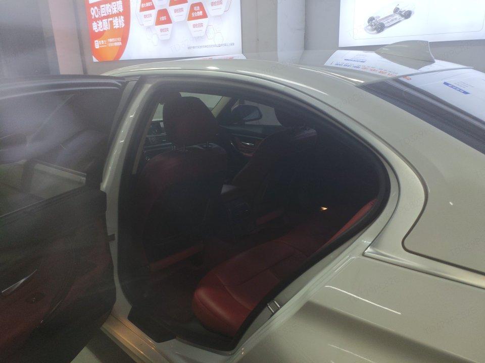 BMW 3 серии 2019 thumb 6