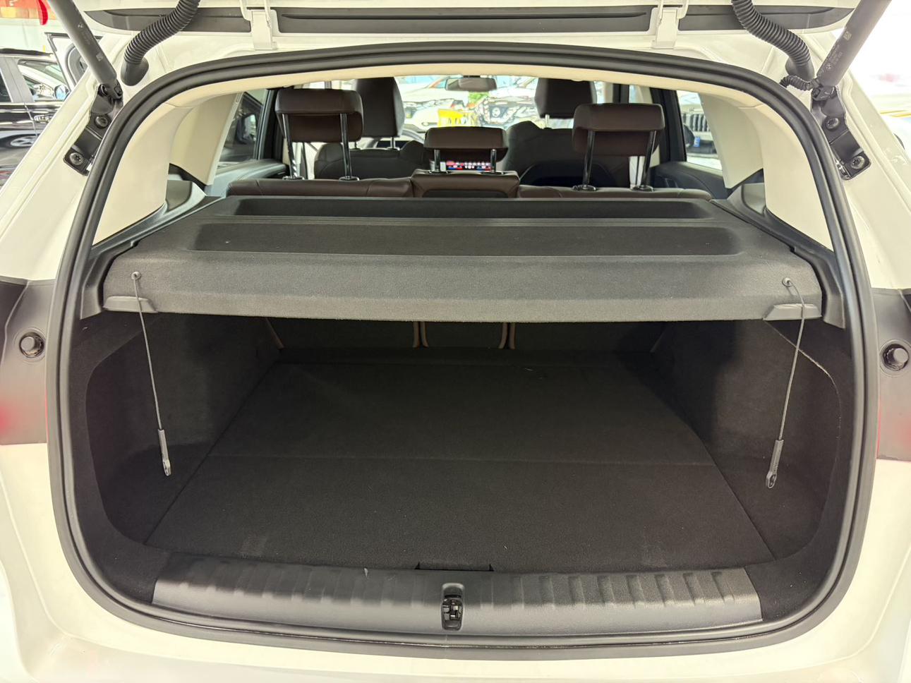 BMW X1 2023 thumb 8