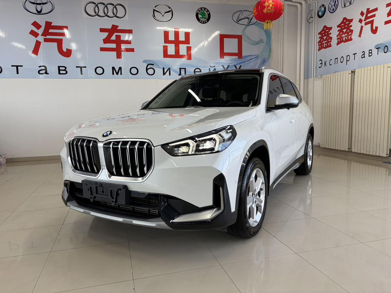 BMW X1 2023 thumb 9