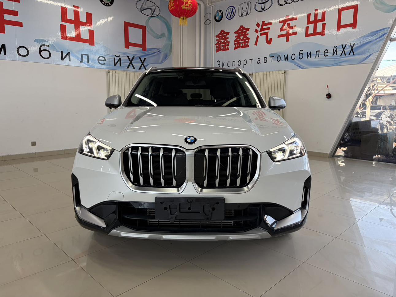 BMW X1 2023 thumb 10