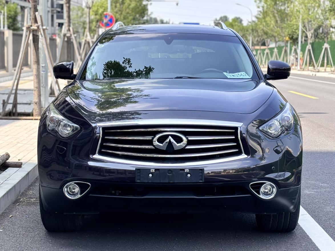 Infiniti QX70 2013 thumb 12