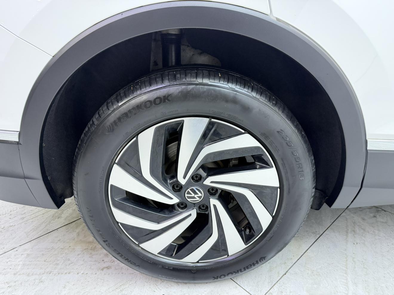 Volkswagen Tiguan 2023 thumb 5