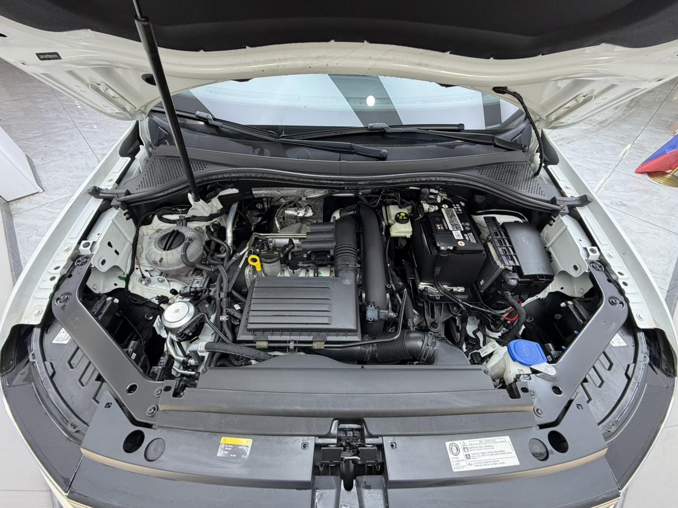 Volkswagen Tiguan 2023 thumb 6