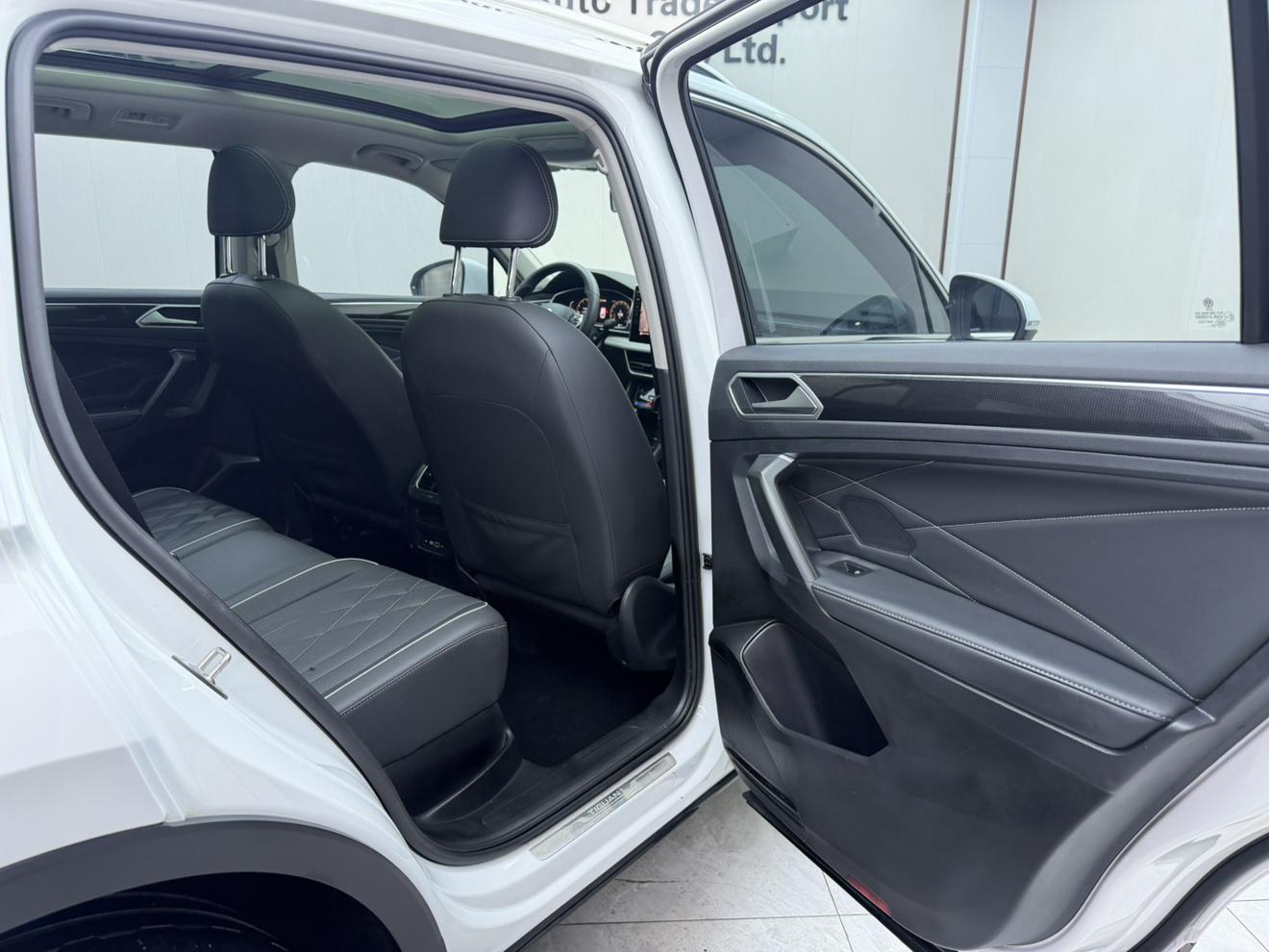 Volkswagen Tiguan 2023 thumb 8