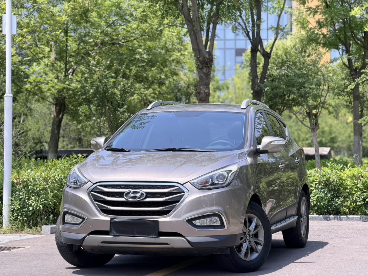 Hyundai ix35 2015 thumb 10