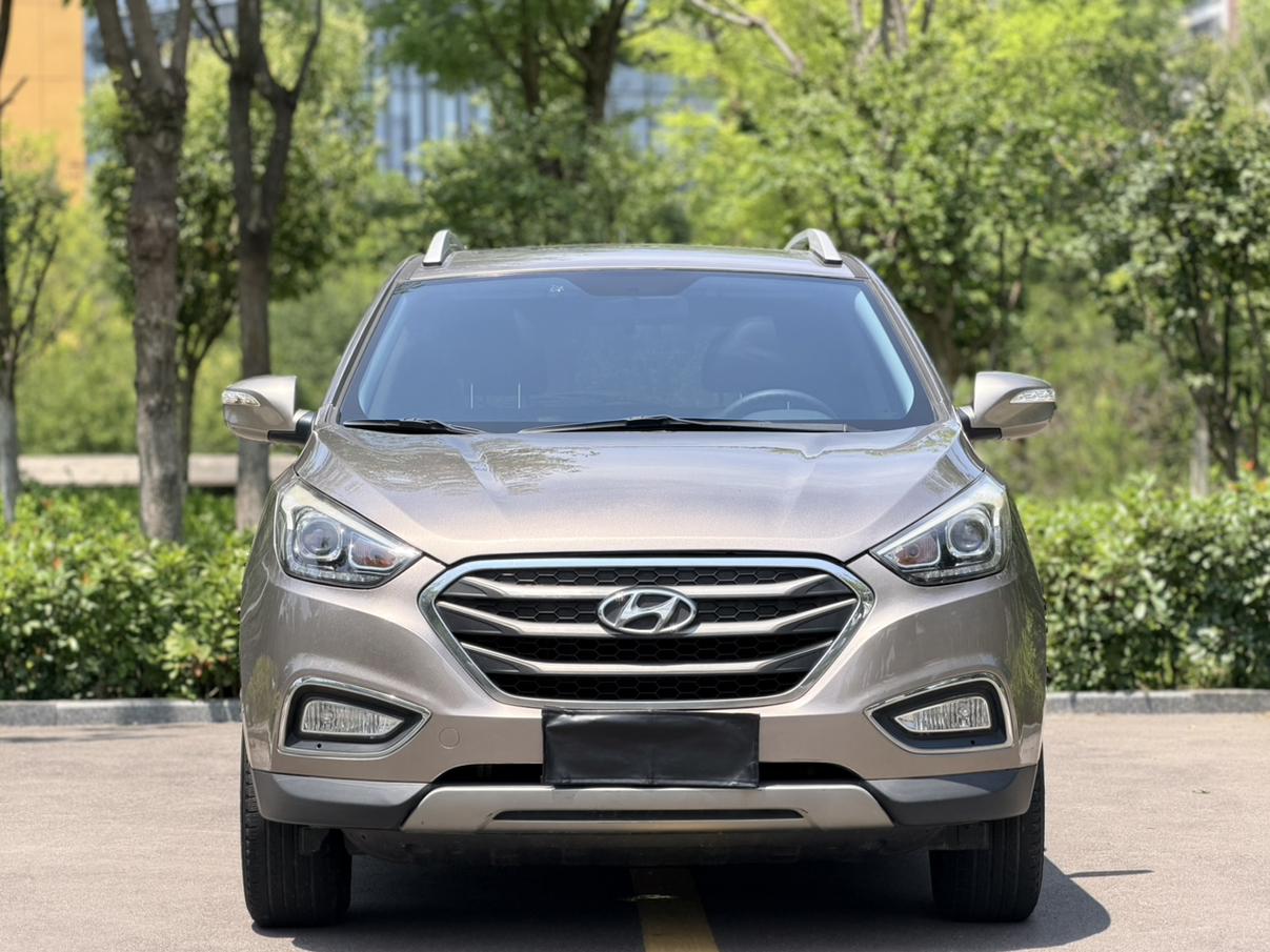 Hyundai ix35 2015 thumb 11