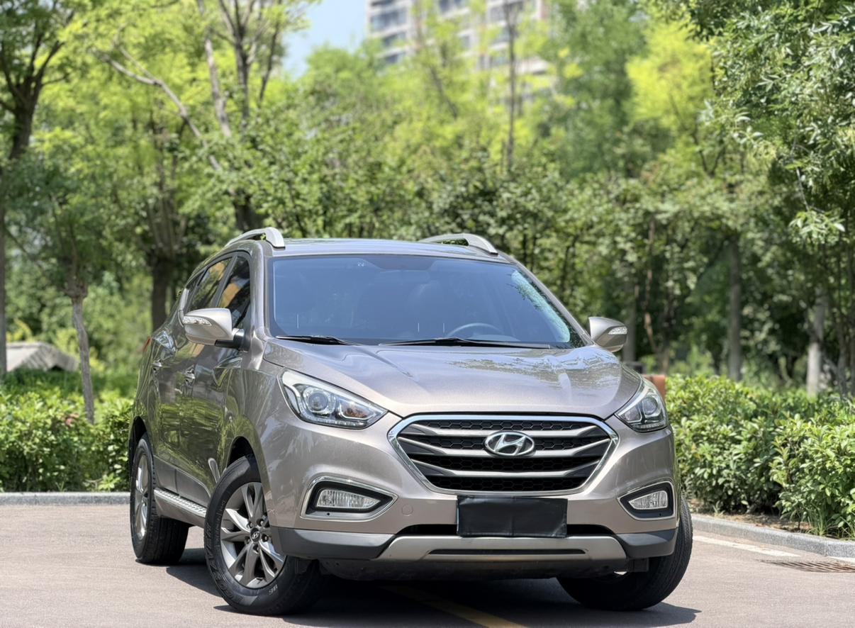 Hyundai ix35 2015 thumb 12