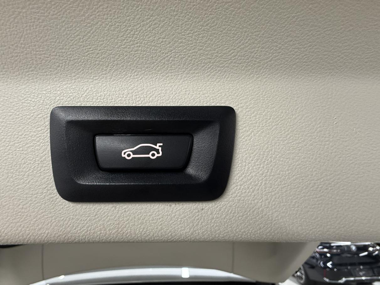 BMW X3 2018 thumb 6