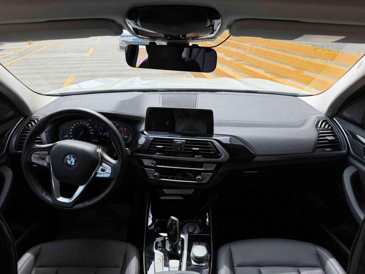 BMW X3 2018 thumb 9