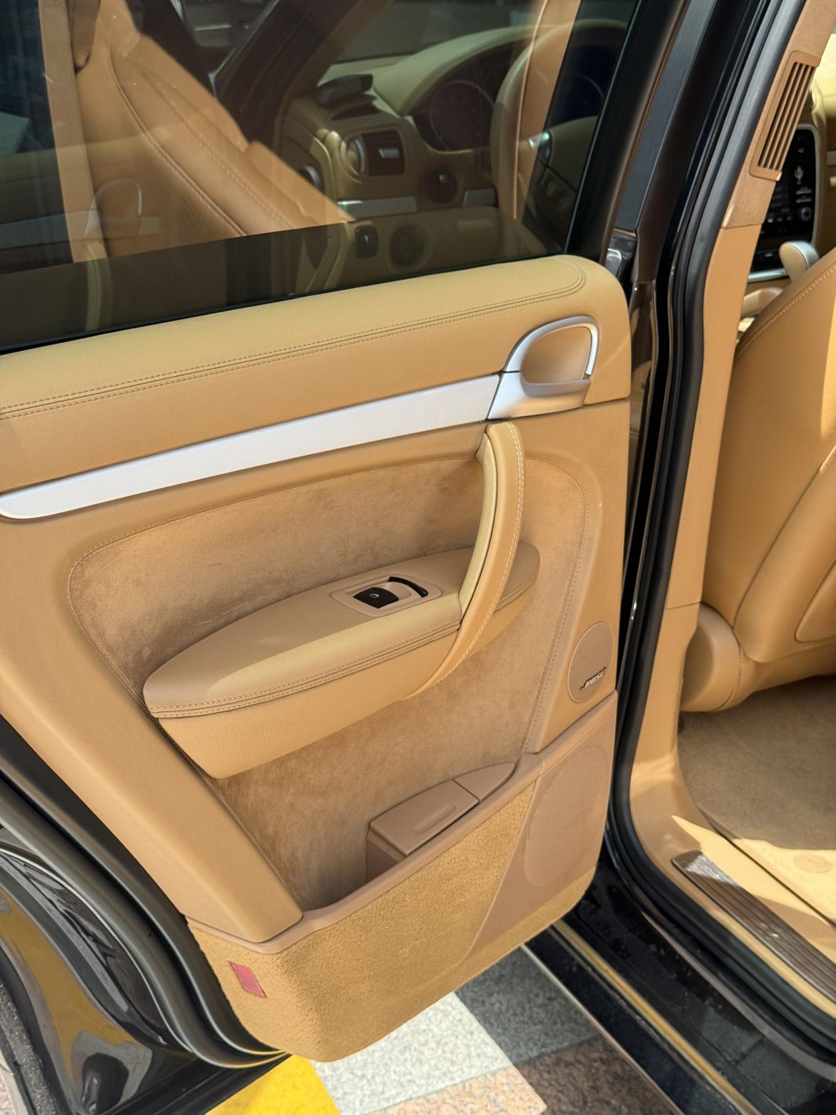 Porsche Cayenne 2008 thumb 3
