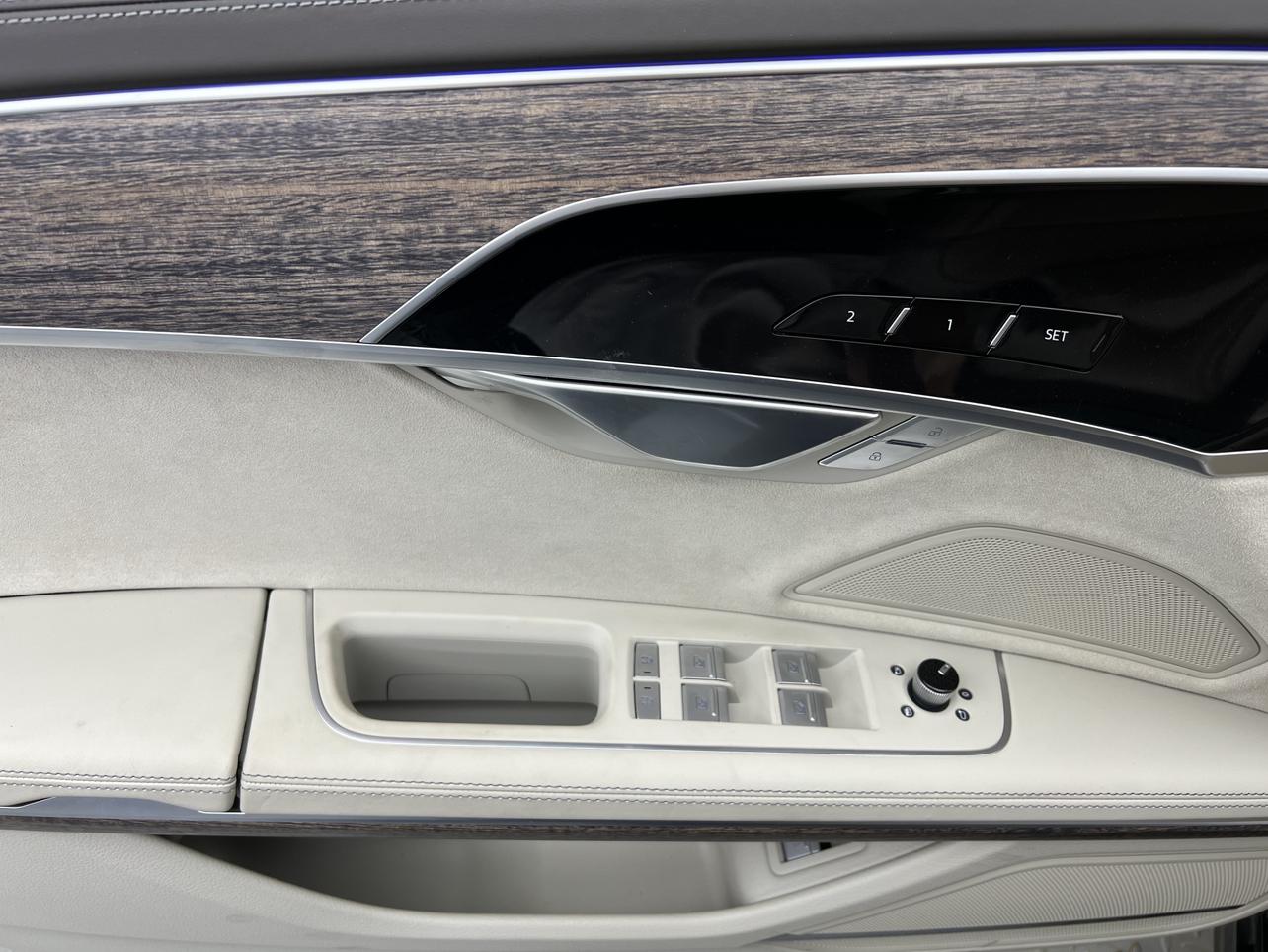 Audi A8 2024 thumb 4