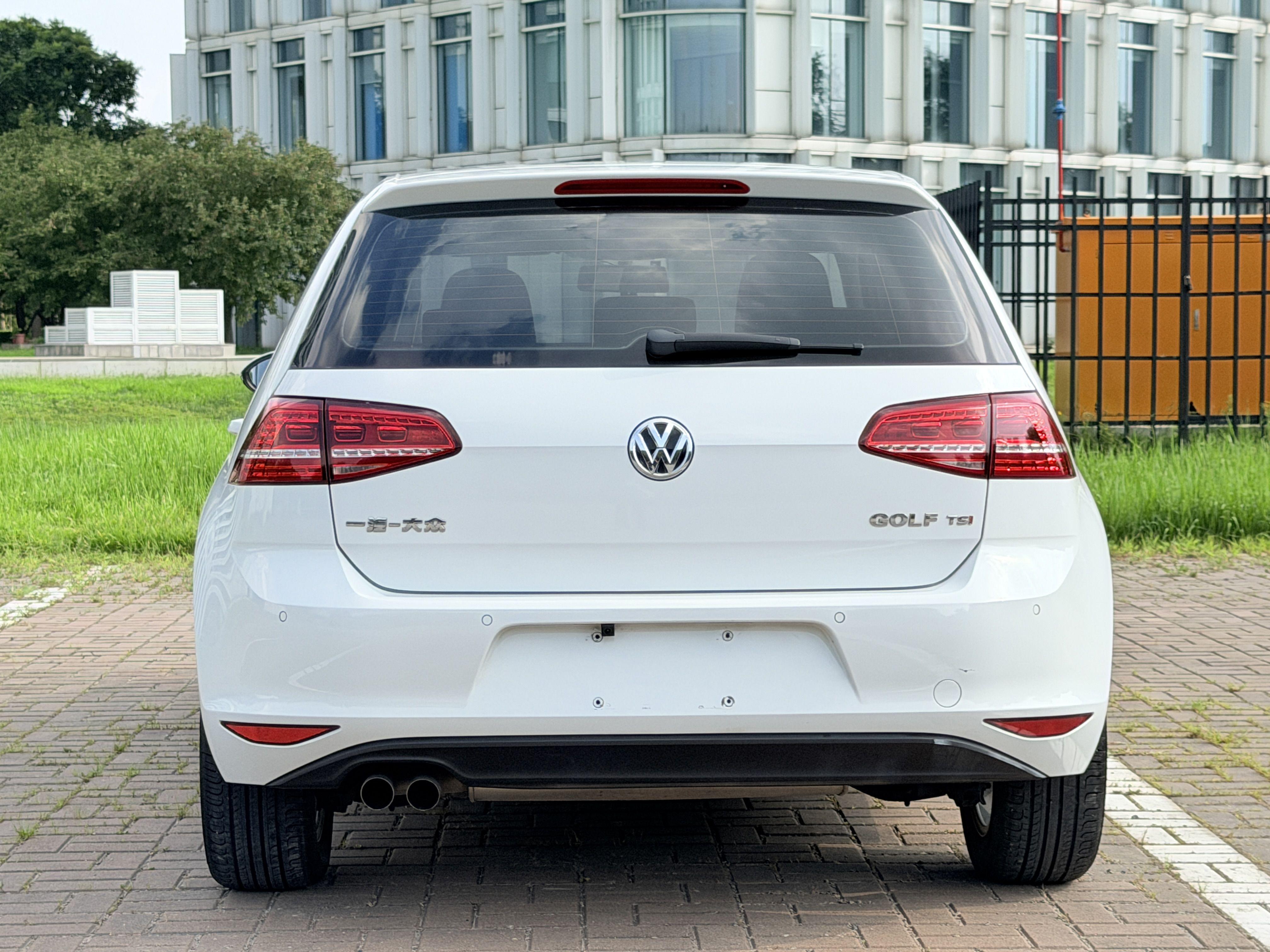 Volkswagen Golf Sportsvan 2014 thumb 4