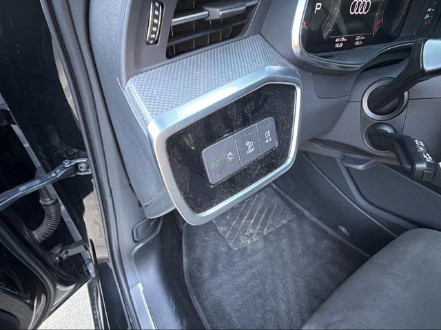 Audi A6 2021 thumb 12