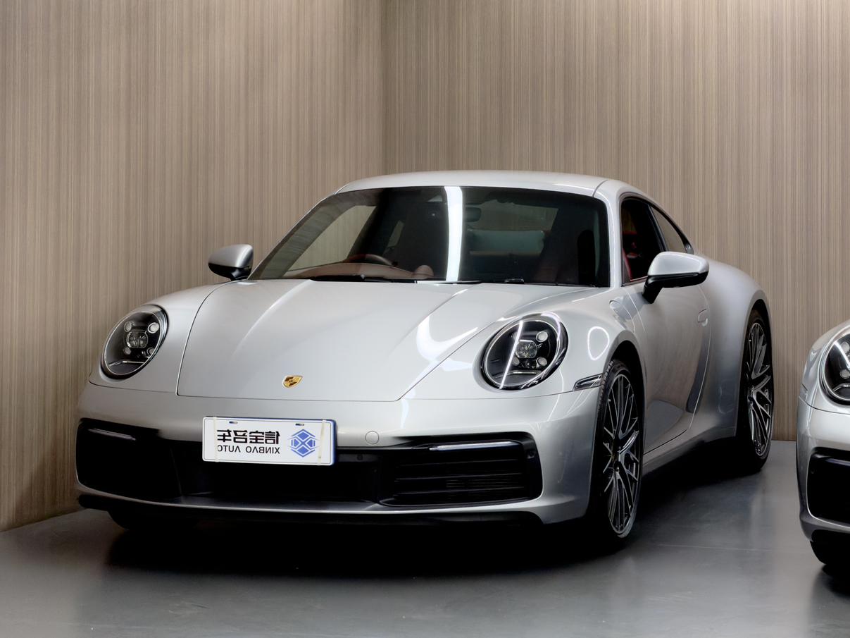 Porsche 911 2020 thumb 8