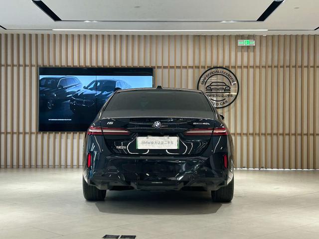 BMW i5 2025 thumb 2