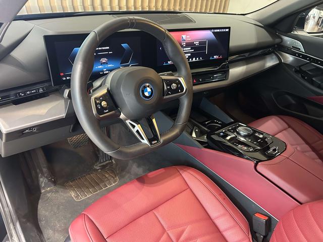 BMW i5 2025 thumb 9