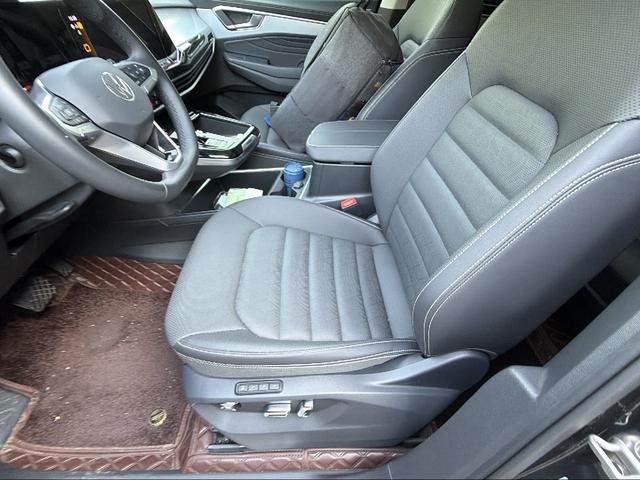 Volkswagen Lamando 2024 thumb 5