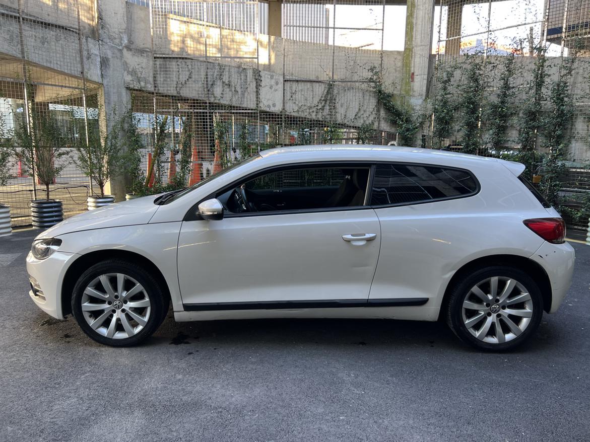 Volkswagen Scirocco 2011 thumb 2