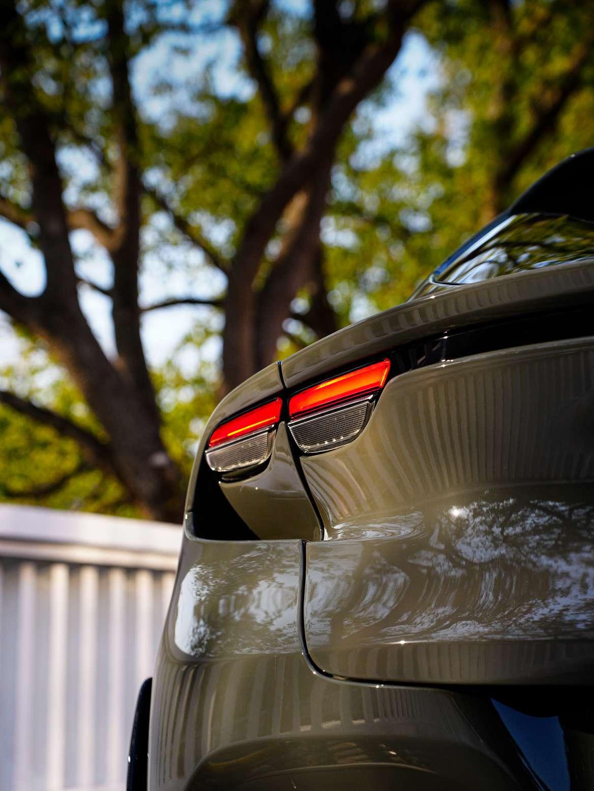 Ferrari Purosangue 2023 thumb 6