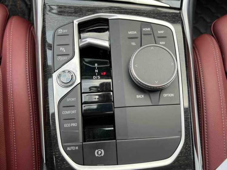 BMW 3 серии 2023 thumb 7