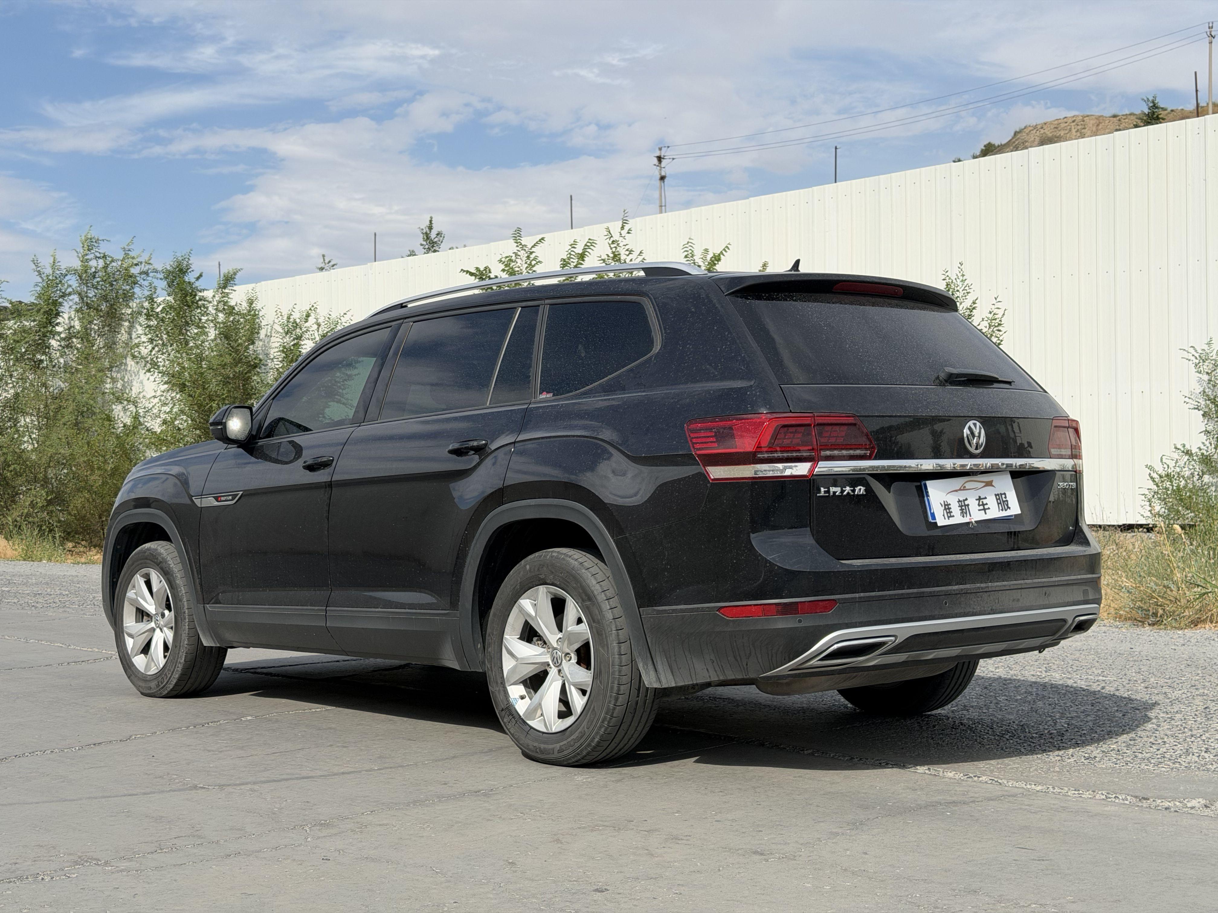 Volkswagen Teramont 2019 thumb 2