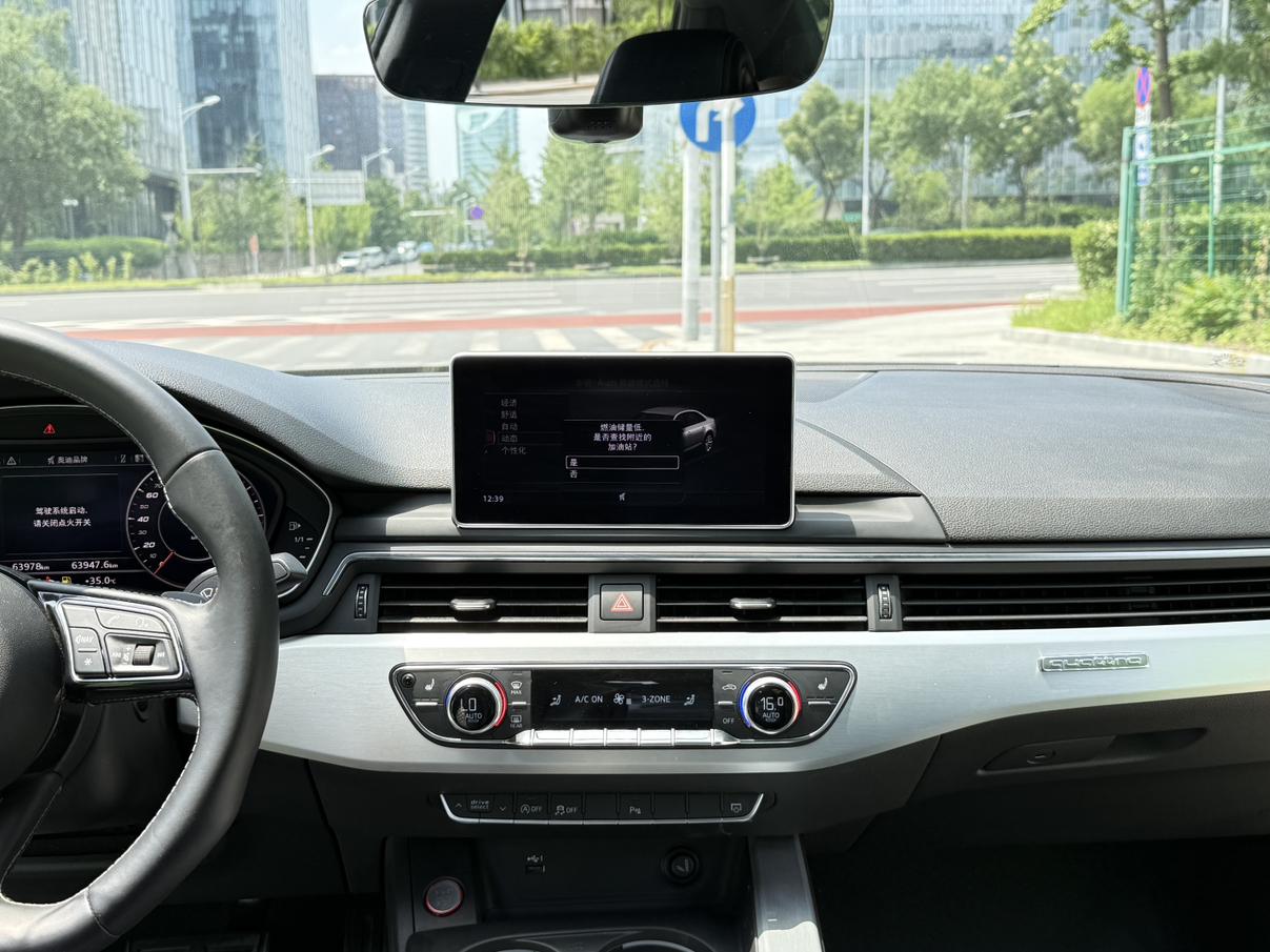 Audi S4 2018 thumb 8