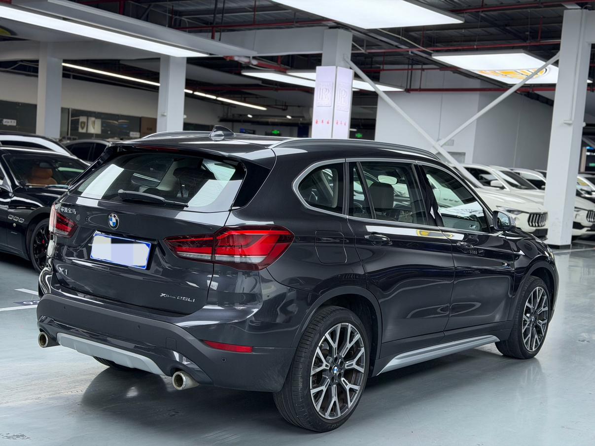 BMW X1 2021 thumb 4