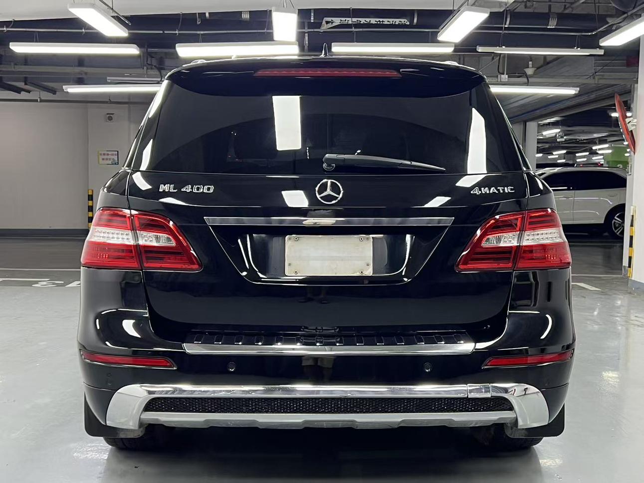 Mercedes-Benz M-Класс 2014 thumb 3