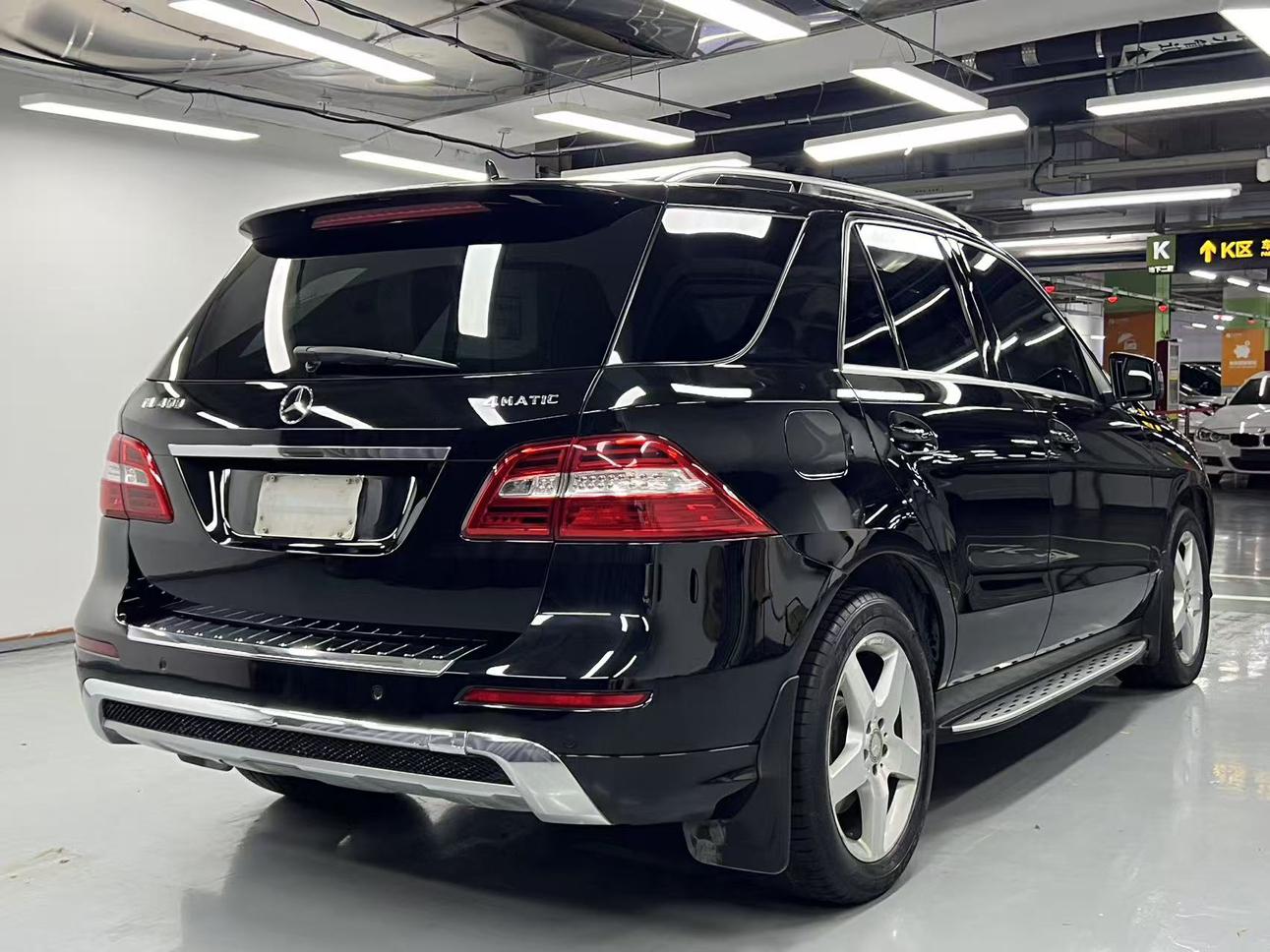Mercedes-Benz M-Класс 2014 thumb 4