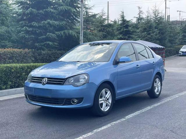 Volkswagen Polo 2011 thumb 9