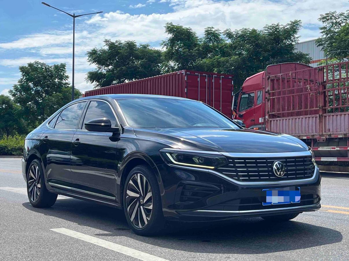 Volkswagen Passat (North America and China) 2022 thumb 10