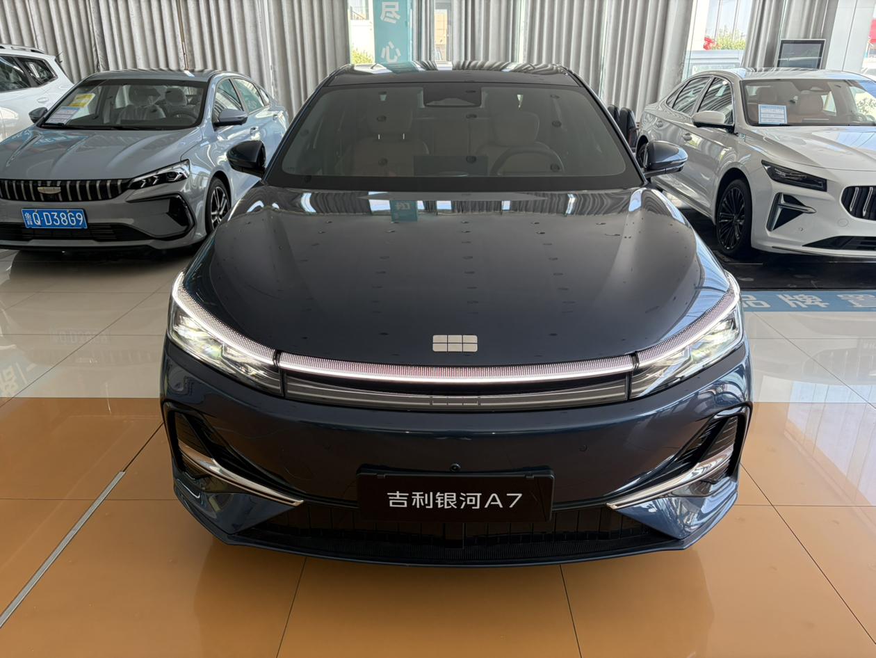 Geely Galaxy A7 EM 2025 thumb 10