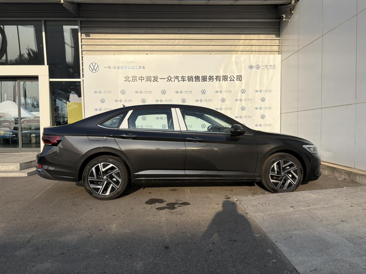 Volkswagen Sagitar 2026 thumb 3