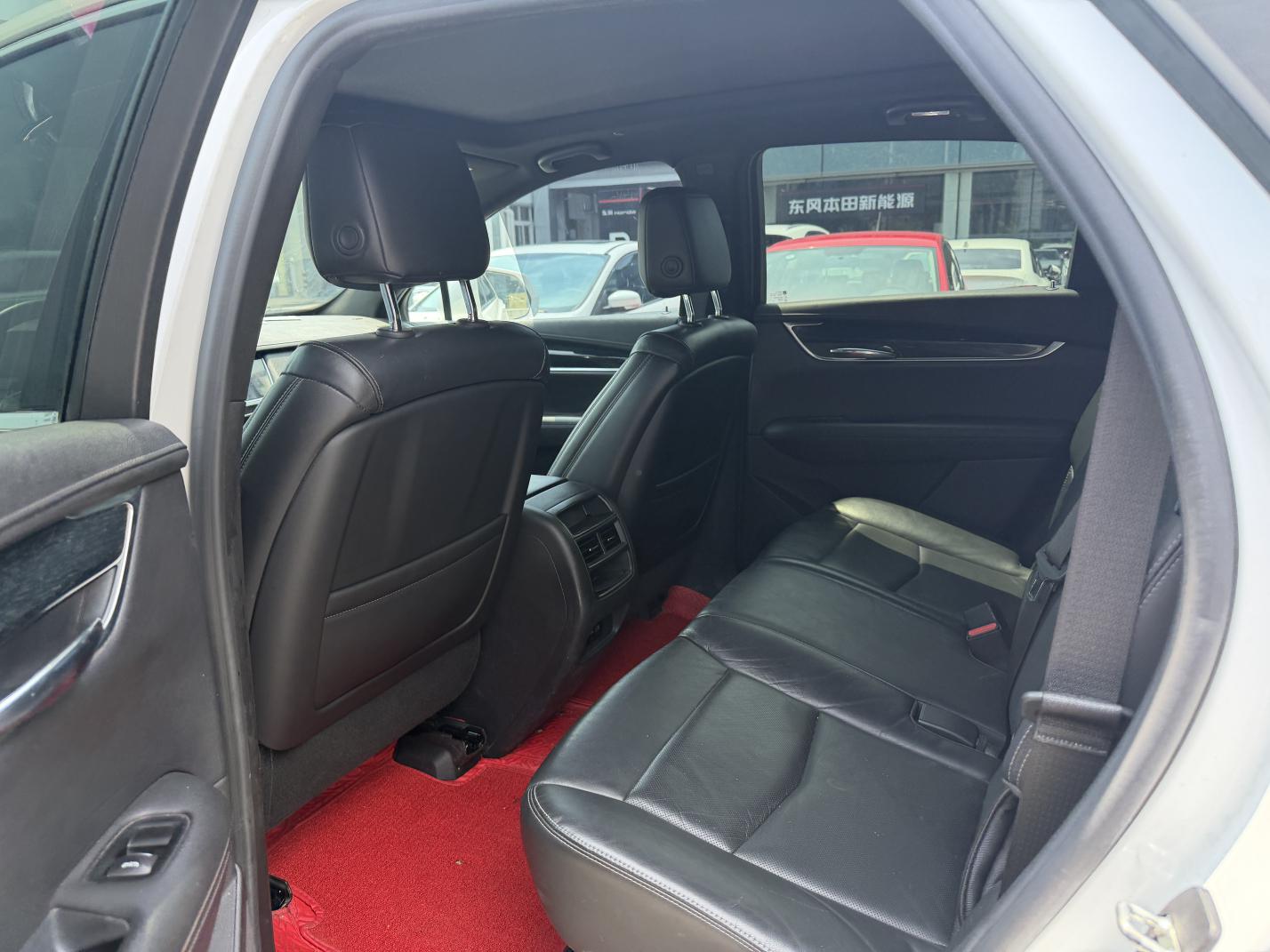 Cadillac XT5 2020 thumb 8