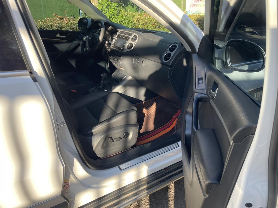 Volkswagen Tiguan 2015 thumb 4