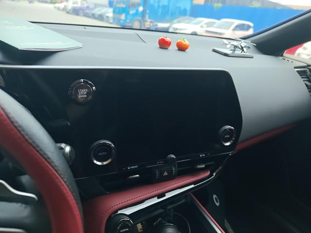 Lexus NX 2025 thumb 10